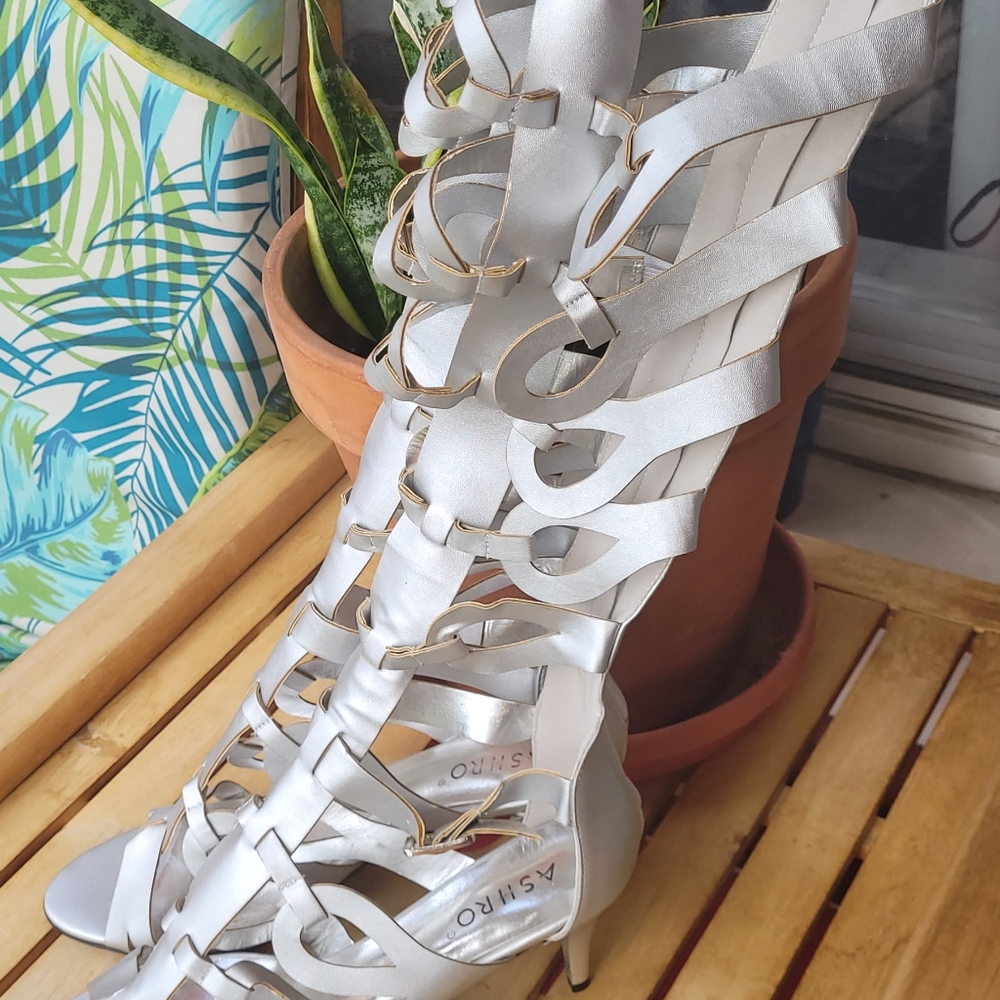 Strappy Gladiator Sandles